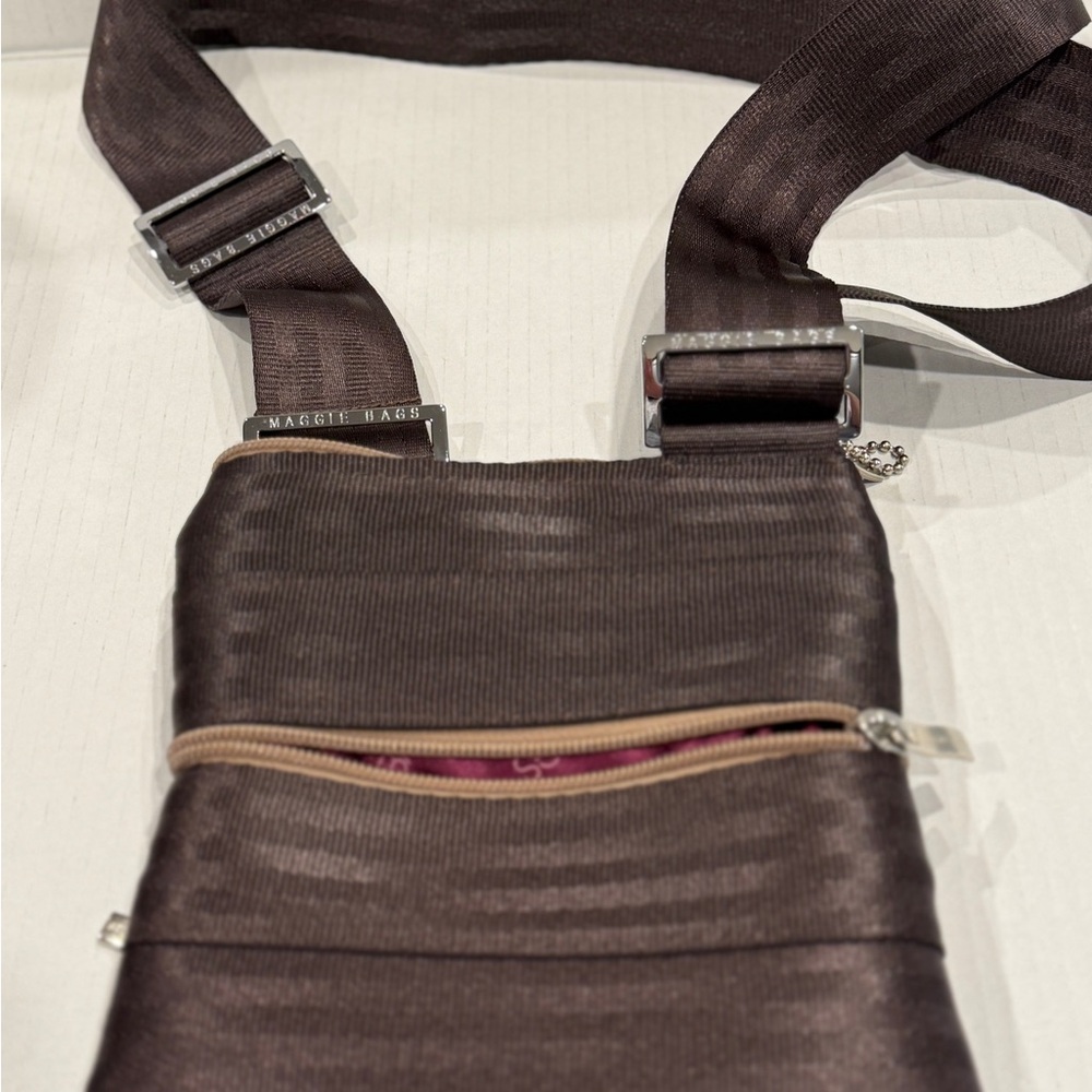 Maggie Bags Brown Crossbody Bag Made of Seatbelt - Picture 10 of 16